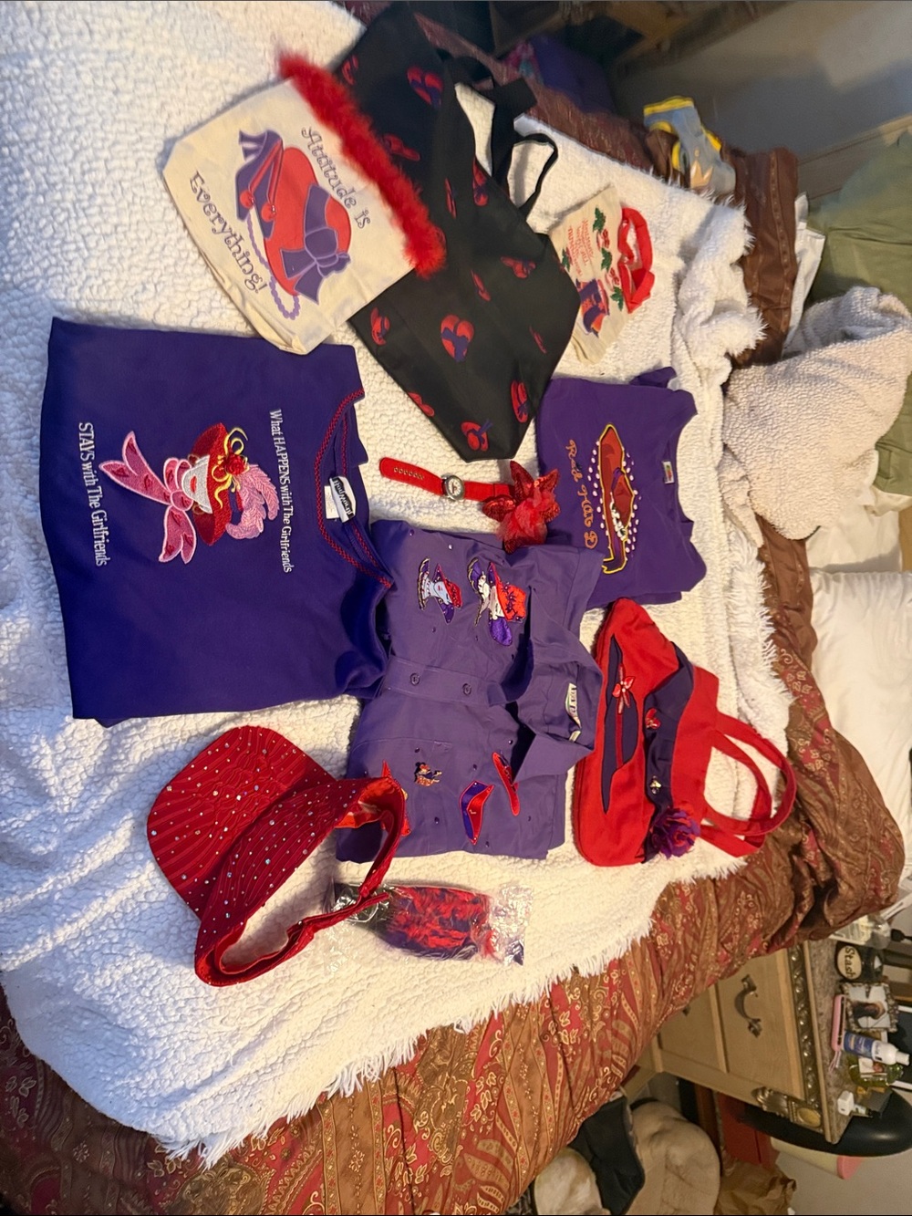 Purple and Red Vintage Women's Outfit Bundle - Lip & Heart Motifs